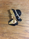 Pretty lady personality brooch retro vintage look gold plated royal pin ggg23