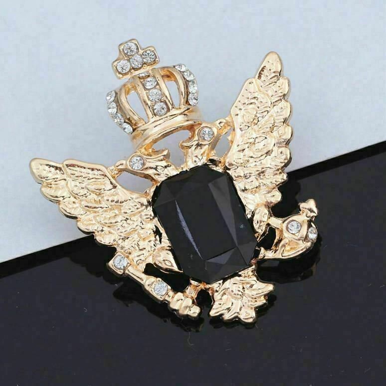 Stunning vintage look gold plated crown stone royal design brooch