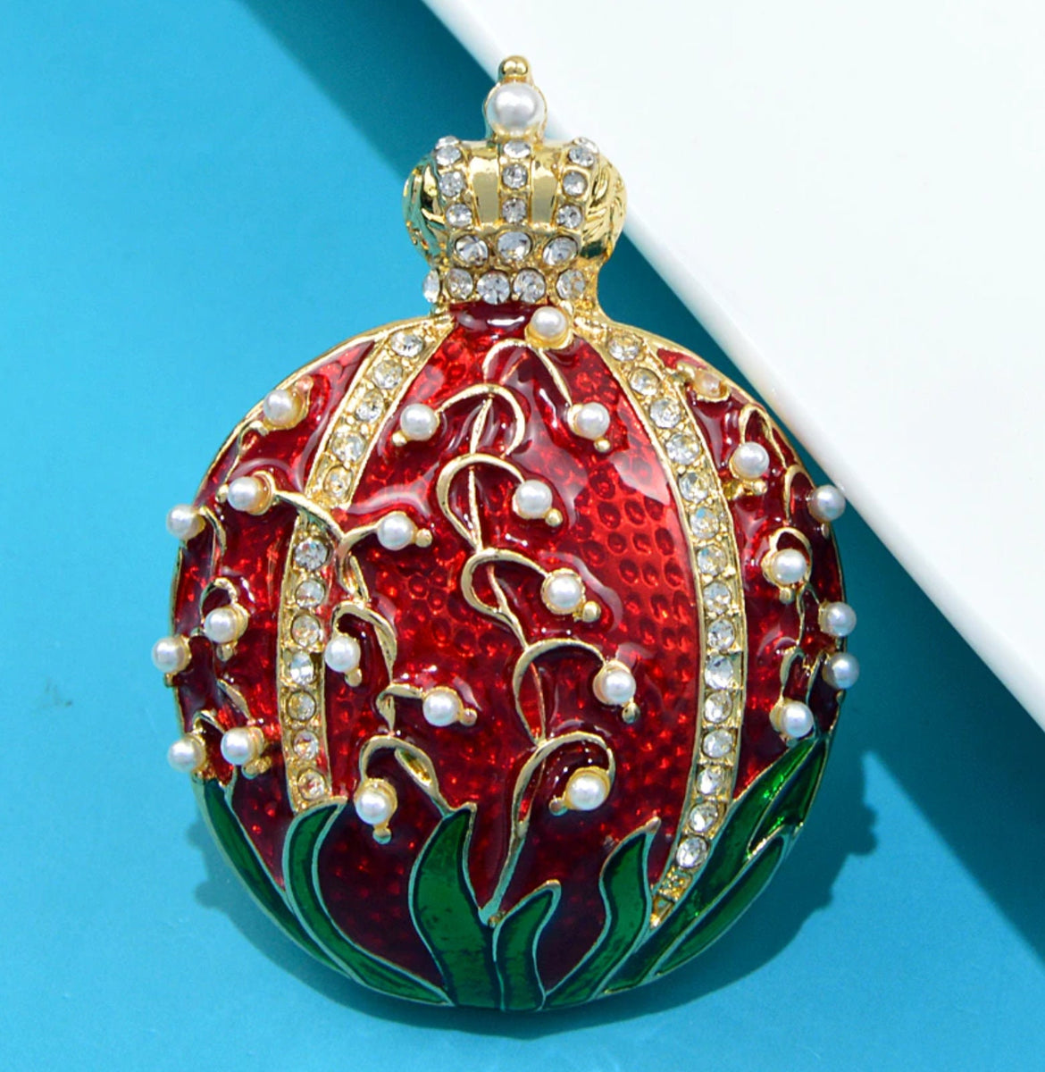 Tres Chic Crown Broach main image 1