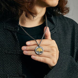 Original Van Gogh sunflower sunflower men's necklace high sense pendant nautical compass retro fashion trend pendant gift.