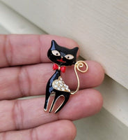 Black cat brooch vintage look gold plated retro enamel celebrity broach pin k20