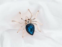 Stunning diamonte gold plated vintage look blue spider pin christmas brooch b9