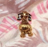 Stunning gold plated vintage look classic puppy dog christmas brooch cake pin n3