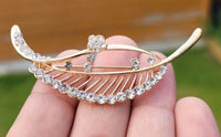 Leaf brooch vintage look gold plated zodiac broach astrology good luck pin k30