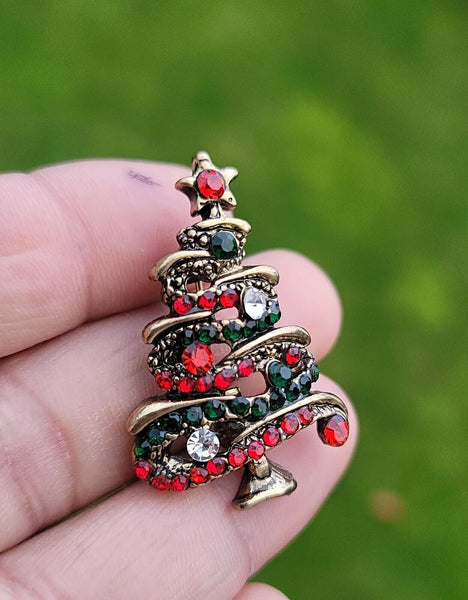 Christmas Tree Brooch Vintage look Gold plated broach Celebrity Queen pin i20