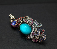 Stunning vintage look gold plated peacock turquoise stone queen brooch broach h2
