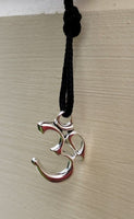 Om pendant hindu ohm power necklace silver plated evil eye protection shield k49G