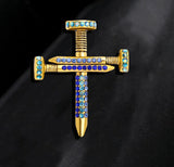 King cross nail brooch vintage look gold plated celebrity broach queen pin i4
