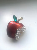 Stunning vintage look gold plated red apple designer brooch broach pin jjj54