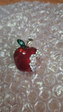 Stunning vintage look gold plated red apple designer brooch broach pin jjj54