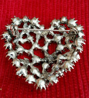 Stunning diamonte silver plated vintage style heart brooch broach cake pin gift