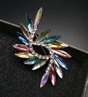 Multicolour design big brooch vintage look gold plated suit coat broach pin gg20