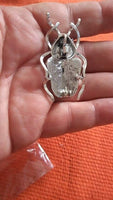 Silver plated beetle brooch retro vintage look highend design celebrity pin gg27