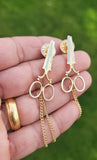 Scissors cross brooch vintage look gold plated celebrity broach queen pin s8