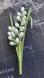 Flower Brooch Celebrity Good luck pearl pin vintage look King Queen broach S10K