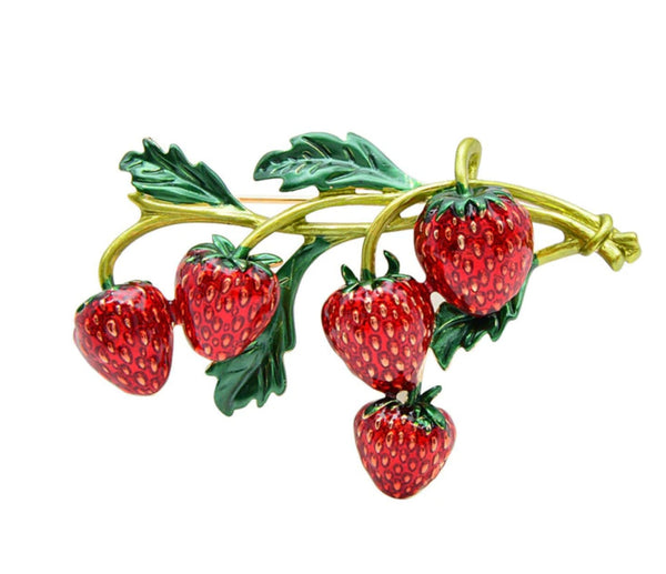 Strawberry brooch vintage look gold plated suit coat broach celebrity pin ggg58