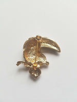 Stunning diamonte gold plated vintage look christmas bird brooch cake pin b8
