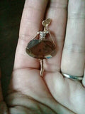 Dance girl brooch stunning vintage look gold plated suit coat broach pin ggg74