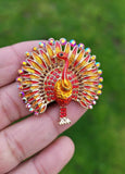 Peacock brooch gold plated broach colourful stones celebrity design queen pin s3