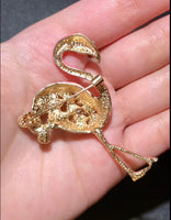 Flamingo brooch gold plated vintage look stunning diamonte king queen pin s23