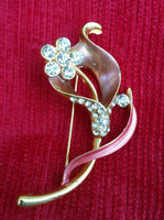 Stunning diamonte gold plated open lily flower brooch broach cake pin for suits