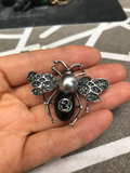Honey Bee Brooch Vintage Look Celebrity Broach Gold Silver Plated Pin GG