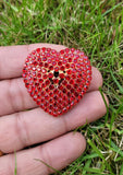 Red Heart Celebrity Brooch Stunning Vintage Look Retro Style Love Broach Pin D3R