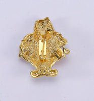 Santa Claus XMas Brooch Vintage look Gold plated broach Celebrity Queen pin i24