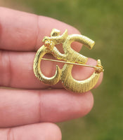 Stunning Diamonte Gold Plated OM Hindu Religious Brooch Broach Cake Pin Gift