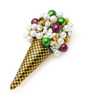 Ice cream cone brooch celebrity vintage look gold plated design pin broach k13