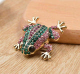 Vintage look gold plated stunning frog brooch suit coat broach collar pin b62