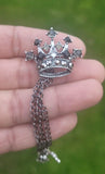 King crown cross lucky vintage look silver plated celebrity broach queen pin s5