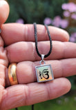 Small Punjabi Sikh Singh Silver Tone Eik onkar Square pendant Necklace LL31