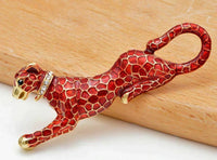 Stunning Diamonte Gold Plated Vintage Look Leopard Christmas Brooch Cake Pin F30