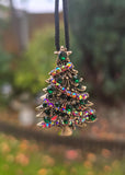 Christmas Tree Brooch Pin Vintage look Gold plated broach Celebrity Queen CCCA Pendant Black dori necklace Luck Charm Xmas elegant Gift