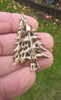 Christmas Tree Brooch Pin Vintage look Gold plated broach Celebrity Queen CCCA Pendant Black dori necklace Luck Charm Xmas elegant Gift