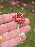 Gold Plated Red Rose brooch Lovers lucky Pin Vintage Look suit coat broach Collar CD Queen Design Celebrity Lapel Faux Pearl Stunning Design