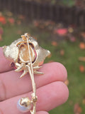 Gold Plated Red Rose brooch Lovers lucky Pin Vintage Look suit coat broach Collar CD Queen Design Celebrity Lapel Faux Pearl Stunning Design