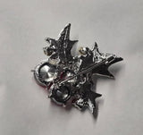 Holly flower brooch celebrity pin vintage look Silver plated queen xmas broach i36R