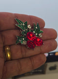 Holly flower brooch celebrity pin vintage look Silver plated queen xmas broach i36R