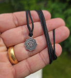 Tibetan Buddhist Om Mani Padme Hum Pendant Necklace Nazar Shield Black Dori U93