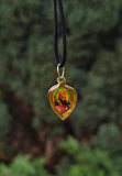 Vintage 1984 Sikh Guru Nanak Dev Ji Guru Gobind Singh Ji Leaf Pendant Gold C37