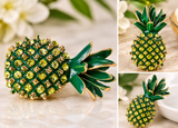 Pineapple Brooch Gold Plated Green Enamel Rhinestone Vintage Look Celebrity Pin K22 Unisex broach