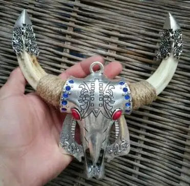 Wild Pig Teeth Embedded Alloy Ox Head Wild Boar Tooth Amulet Pendant