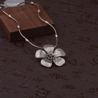 Bohemia Vintage Ethnic Leaf Red Stone Tassel Necklace For Women Gypsy Sliver Color Long Chain Necklace For Girls Tibetan Jewelry