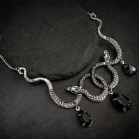 Goth Entwined Snakes Water Drop Crystal Necklace Gothic Punk Jewelry Statement Party Grunge Pendant Witcher Charm Fashion Gift