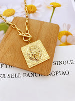 Exaggerated Lion Head Pendant Short Necklace, Zinc Alloy Jewelry choker necklace for women
