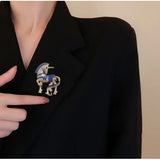 SUYU Court Style Horse Brooch Elegant Fashion Versatile Clothing Pins
