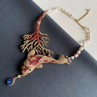 Medieval fashion winding snake personality generous exaggerated design freshwater pearl high sense necklace
