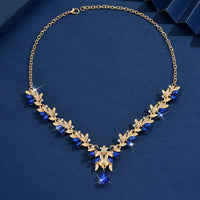 Ladies' fashionable design, light luxury style necklace, jewelry suitable for dates, parties, holidays, gifts